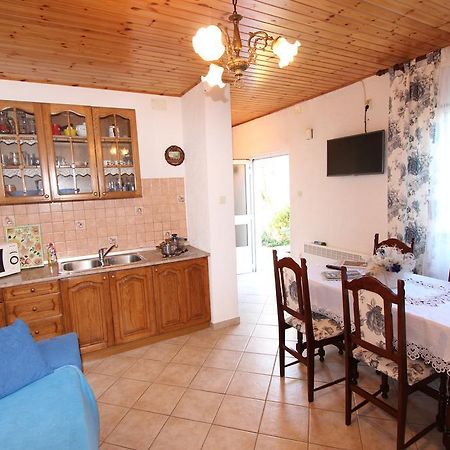 רוביני Apartments Giorgia מראה חיצוני תמונה