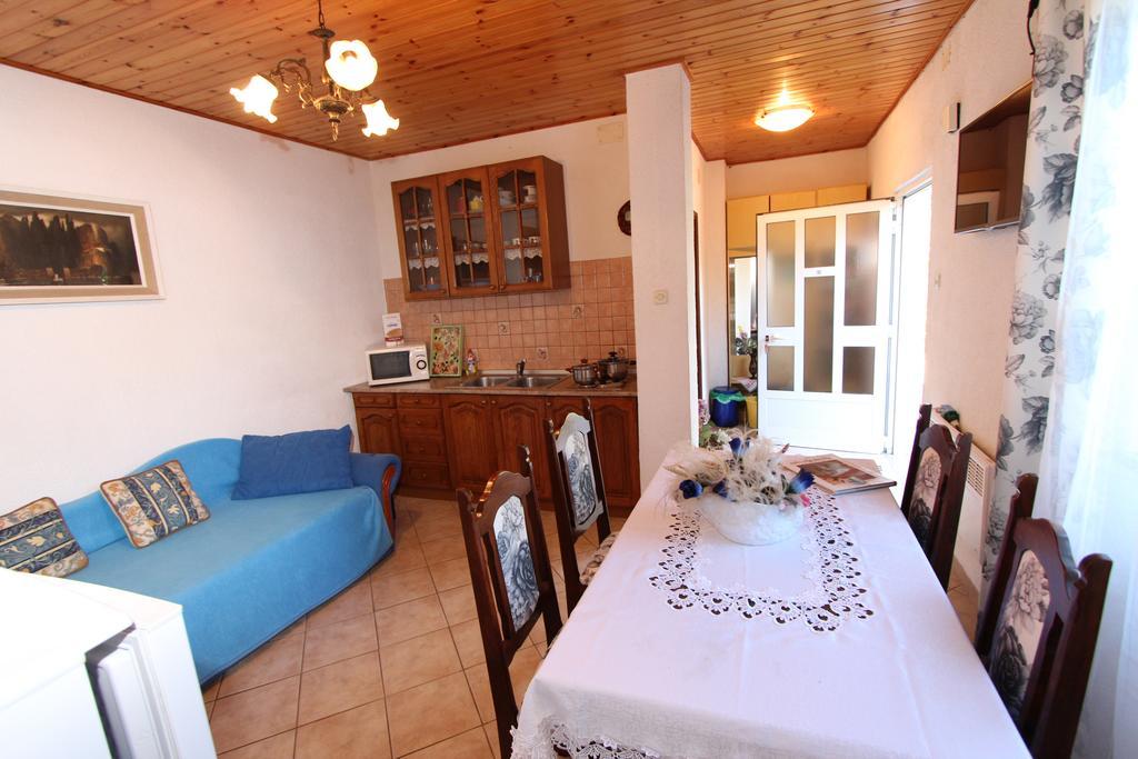 רוביני Apartments Giorgia מראה חיצוני תמונה