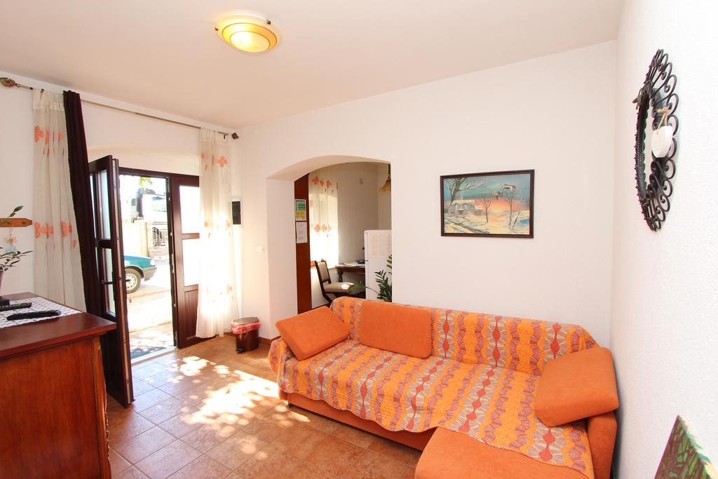רוביני Apartments Giorgia מראה חיצוני תמונה